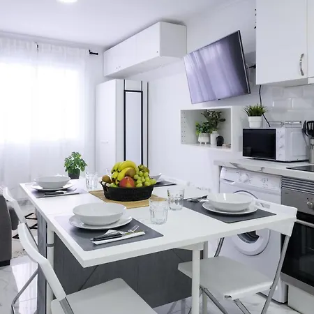Estudio Playa Locos, * Торевьиа